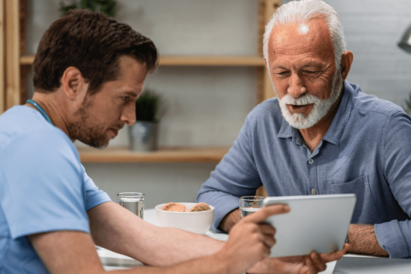 Beyaz Saç Tellerini Yok Etmenin Yolları Nelerdir?