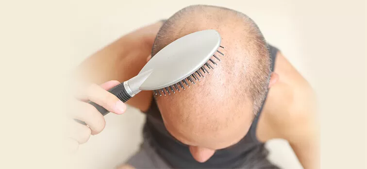 Wie lange dauert es, bis die Haare nach einer Haartransplantation wachsen?