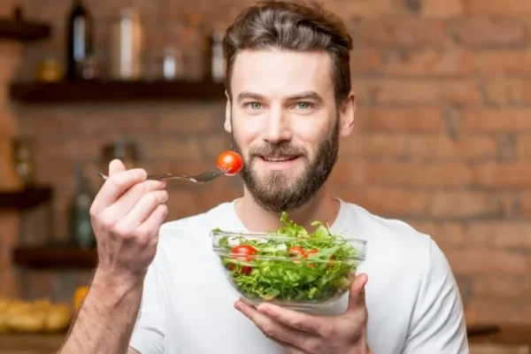 The Role of Diet in Hair Health: Nutrients for Post-Transplant Care